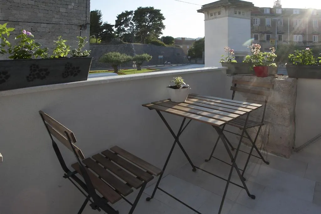 Apartmani Luca Spalato 0*,